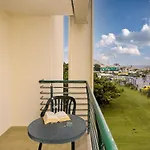 Paris 3*