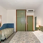 Hotel Paris