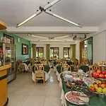 Hotel Paris 3*