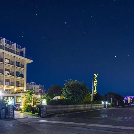 Hotel Paris