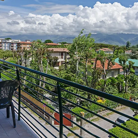 Paris 3* Lido di Camaiore