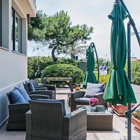 Paris Lido di Camaiore